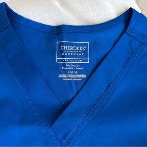 Cherokee Unisex Scrub Top